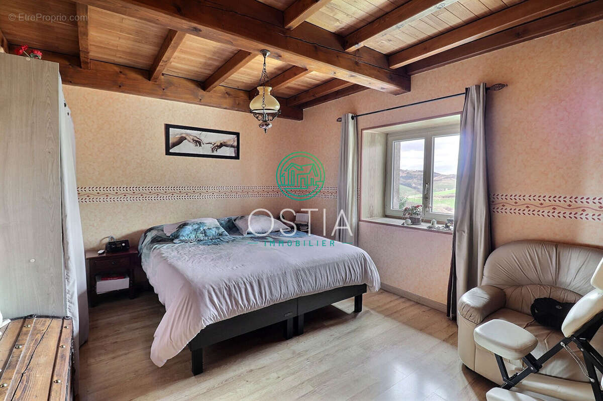 Maison à SAINT-PAUL-EN-JAREZ