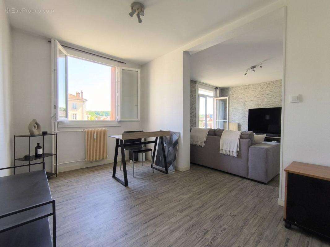 Appartement - photo 2