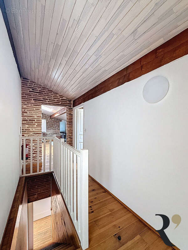 Maison à PECHBONNIEU