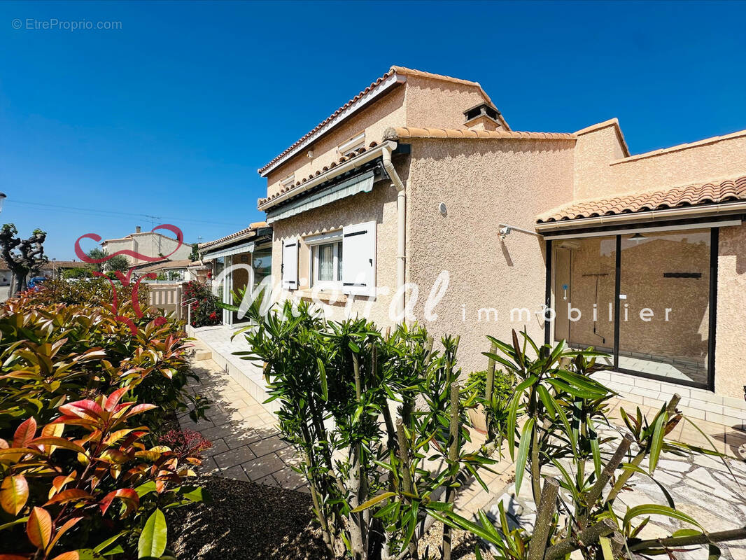 Maison à AIGUES-MORTES