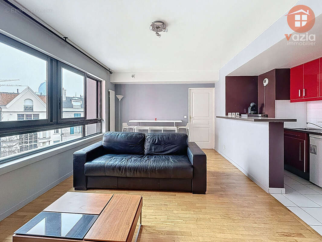Appartement à SURESNES