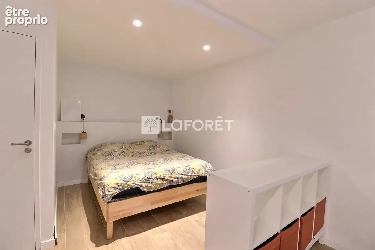 Coeur de ville - appartement 41 m² rénové et meublé -1er étage - photo 6