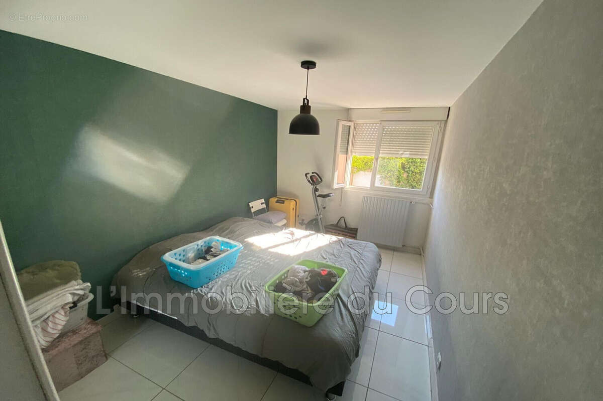 Appartement 77 m² à Martigues  - photo 7
