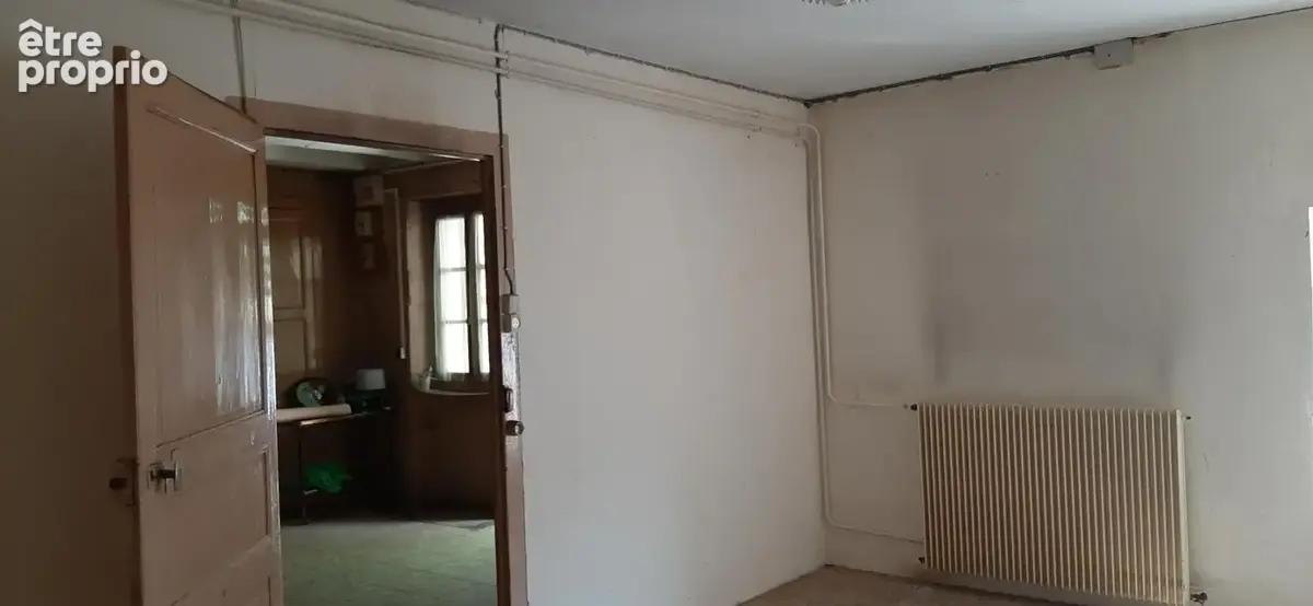 Fermette a rénover avec ses dépendances, sur 2,7 ha de terrain dans cadre bucolique - photo 12