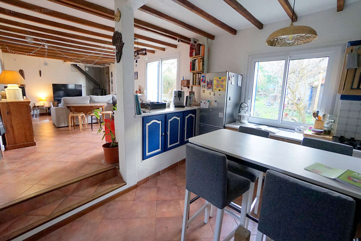 Maison à MEZIERES-SUR-SEINE