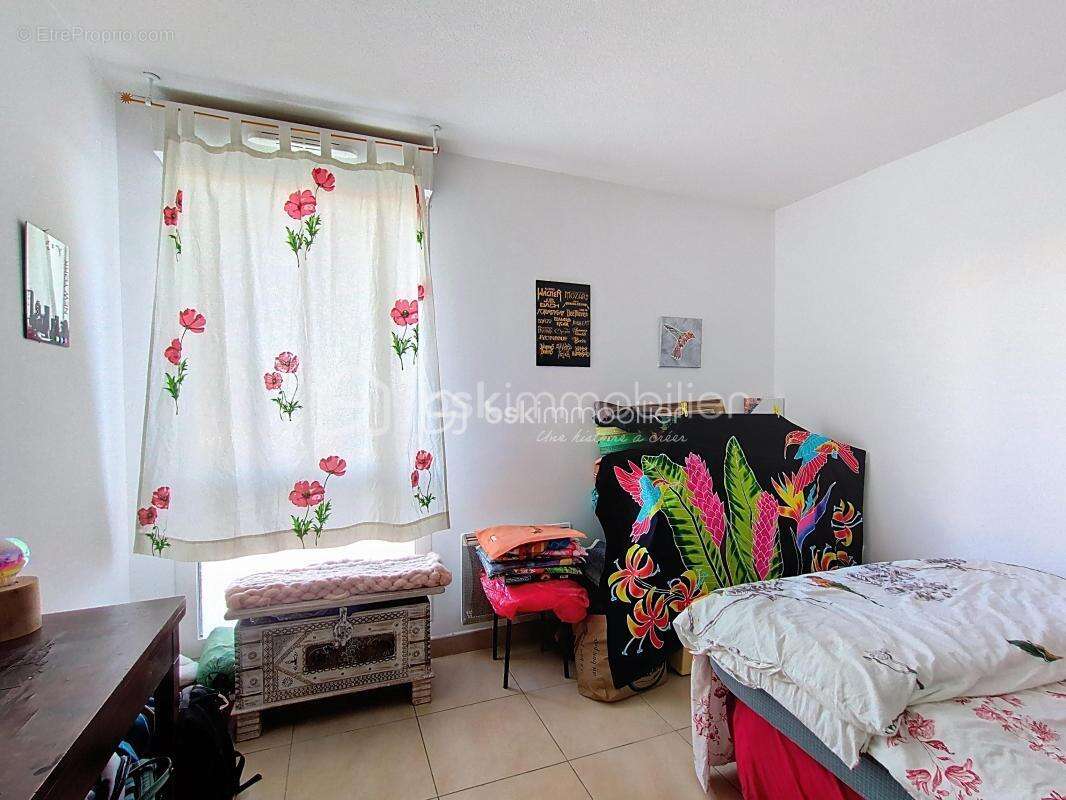 Appartement à LE CRES