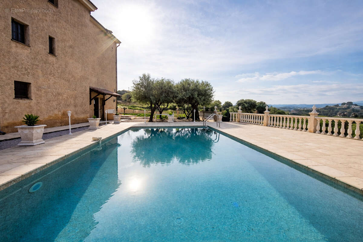 Cagnes sur mer Montaleigne Villa 156 m2 - photo 17