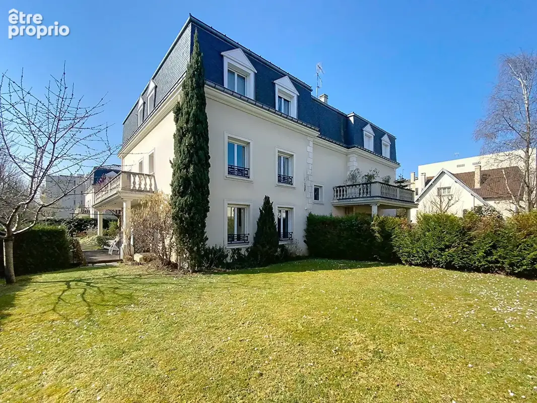 APPARTEMENT D EXCEPTION  DUPLEX 5 /6 pièces  avec terrasse privative de 27m² et jardin privatif - photo 12