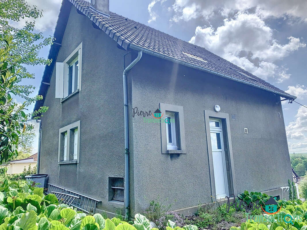 Maison à LE TRAIT