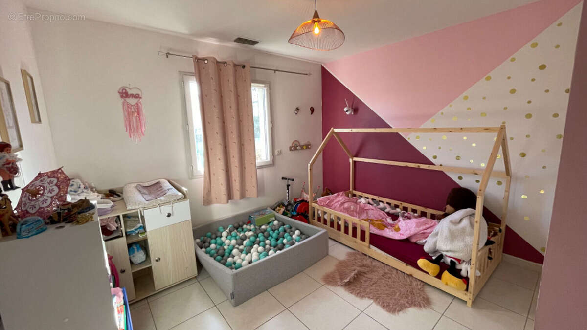 Maison à SAINT-BAUZILLE-DE-PUTOIS