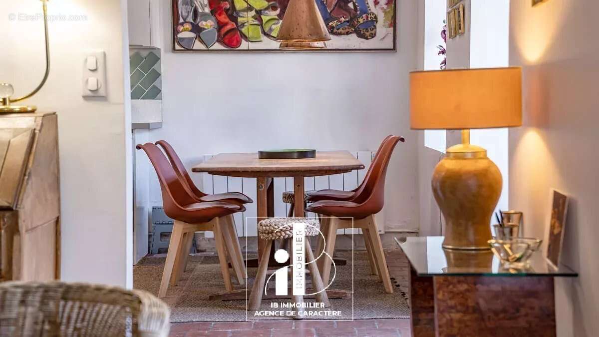 Maison à GREZ-SUR-LOING