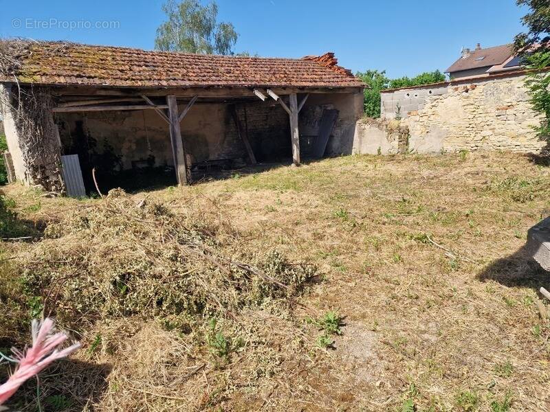 Maison à VITTEL