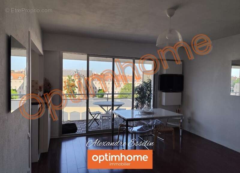 Superbe studio de 36,55 m² avec balcon panoramique – Nancy Centre - photo 4