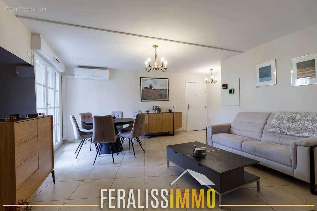 Appartement à VAUREAL