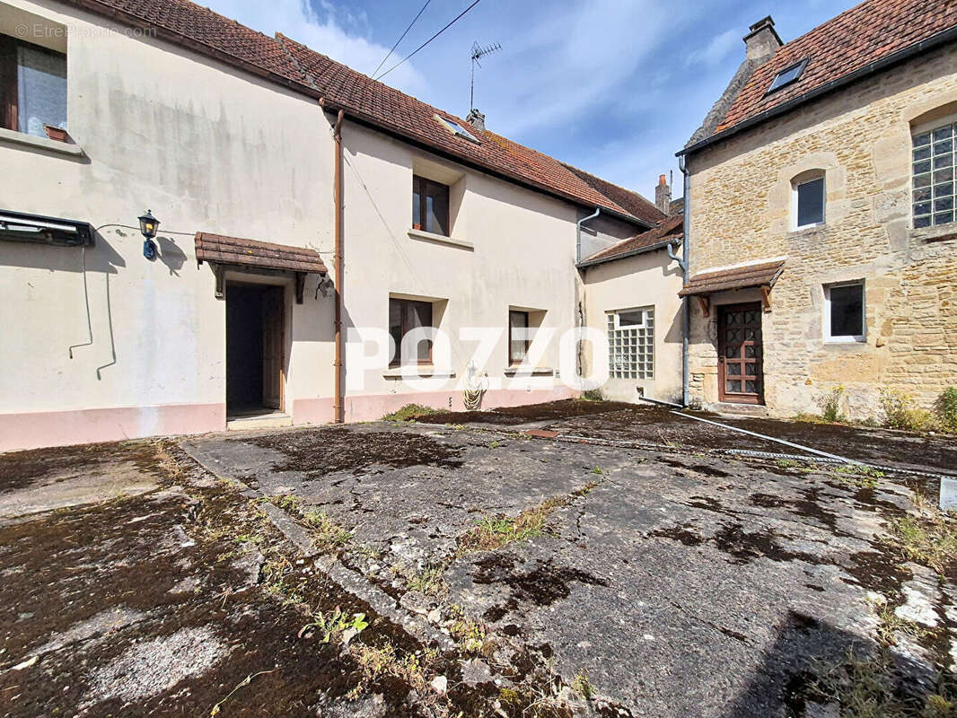 A VENDRE Maison à rénover Luc Sur Mer - photo 8