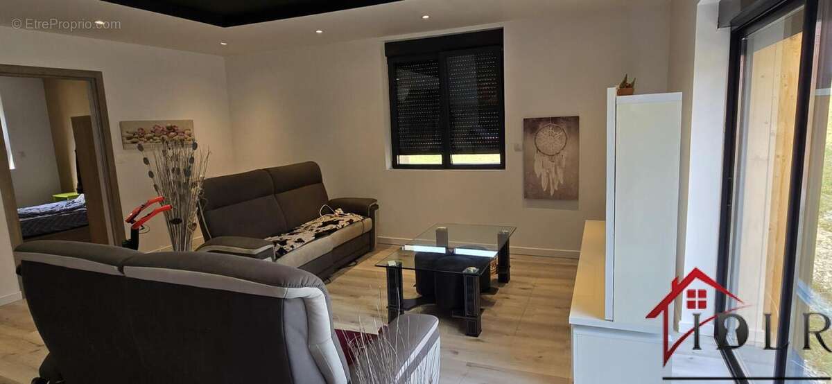 Maison à LARIANS-ET-MUNANS