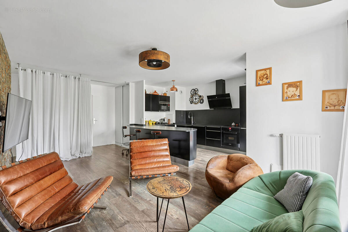 Appartement à NANTERRE