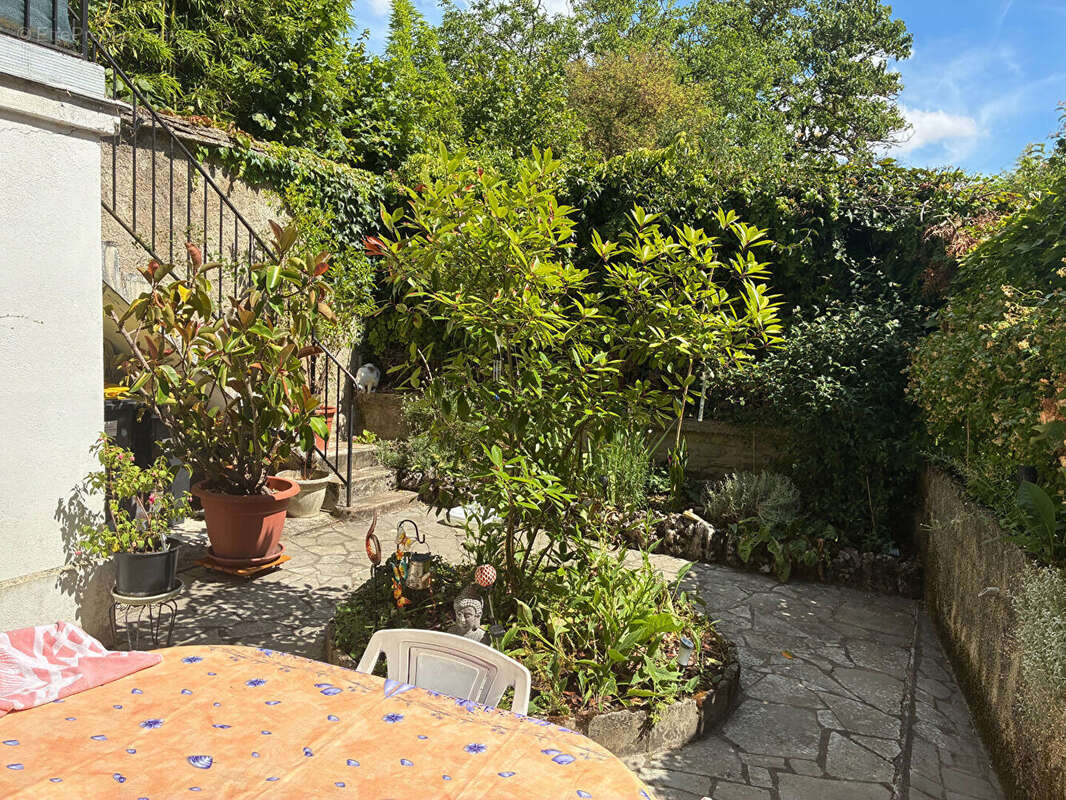 Appartement à NUITS-SAINT-GEORGES