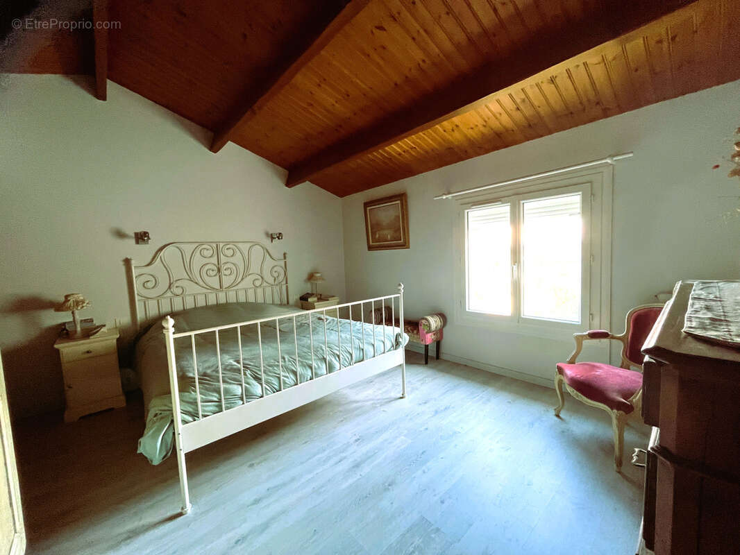 Maison à MESCHERS-SUR-GIRONDE