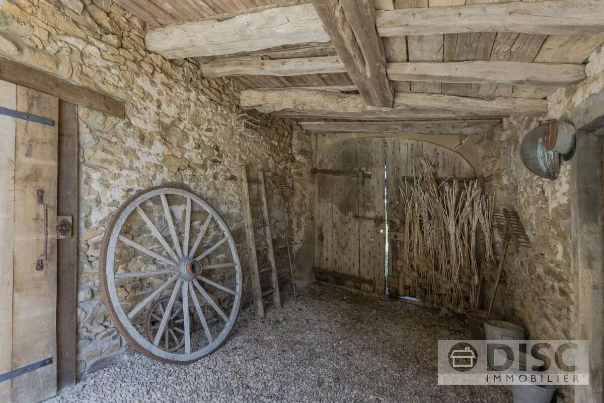Maison à MONTIRAT