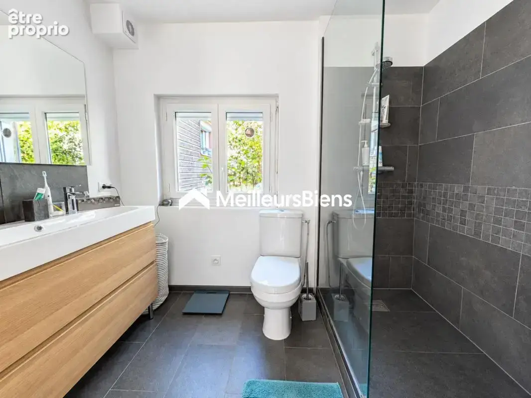 Saint-Molf maison 3 chambres avec poêle à bois et dépendance - photo 4
