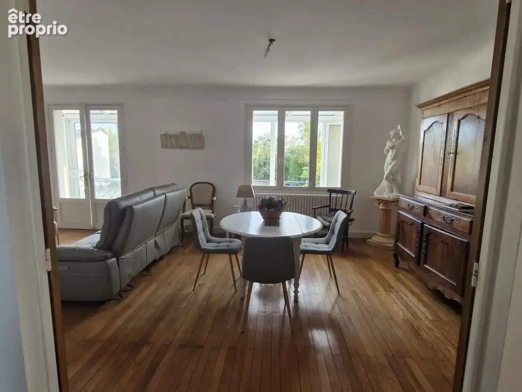 Photo Maison à Surgeres au prix de 169 000€