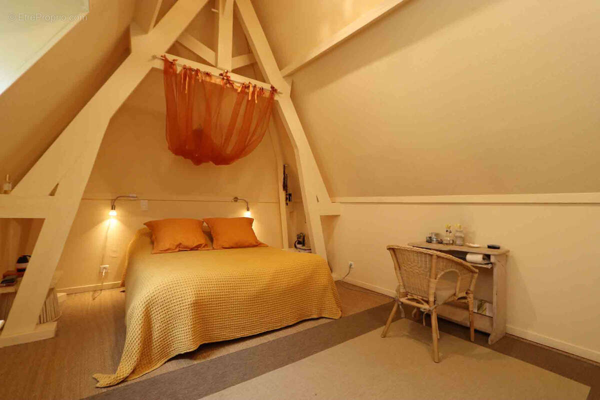 Maison à SARLAT-LA-CANEDA