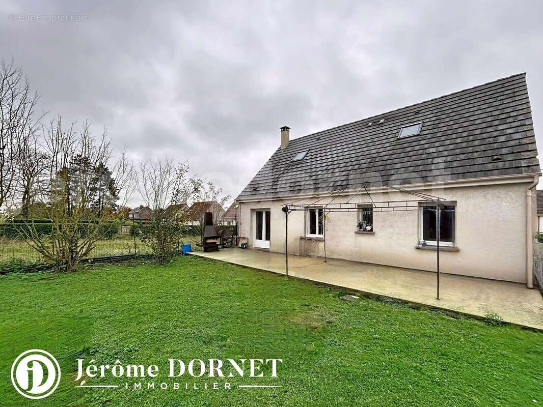 del_00016 - Maison à CREVECOEUR-LE-GRAND