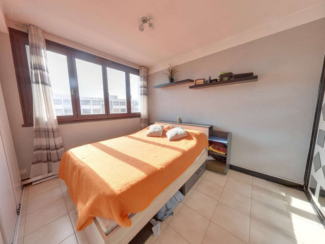 Appartement à ECHIROLLES