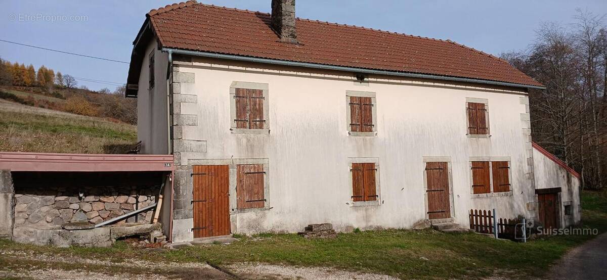 Maison à LA LONGINE