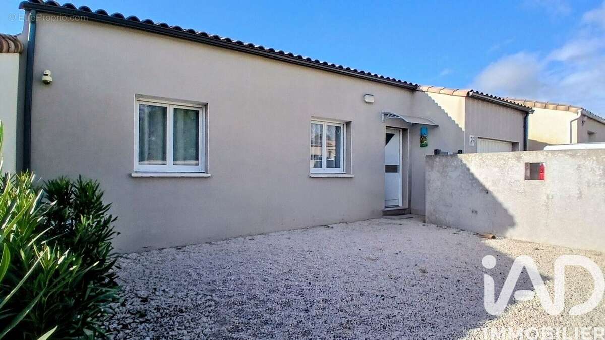Photo 8 - Maison à CREISSAN
