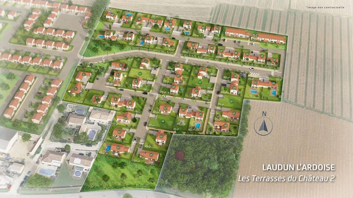 Terrain à LAUDUN-L'ARDOISE