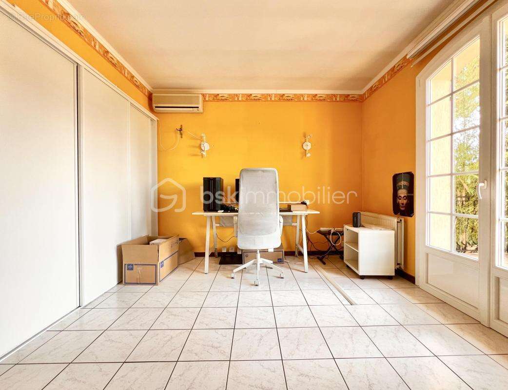 Maison à THEZAN-LES-BEZIERS