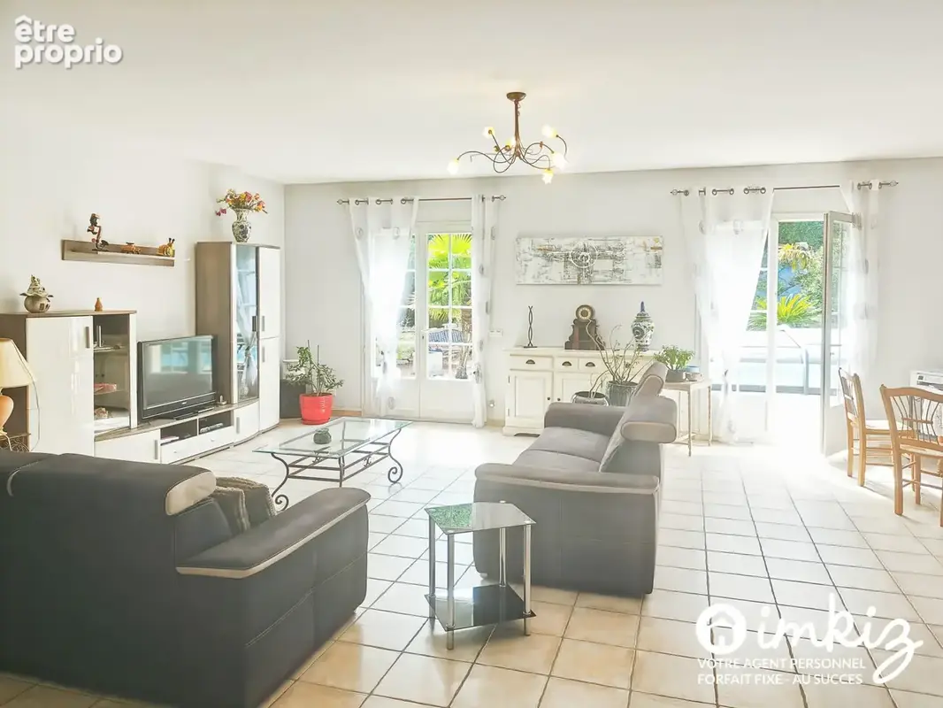 2 Maisons de plain pied de 9 et  4 pièces piscine - photo 7