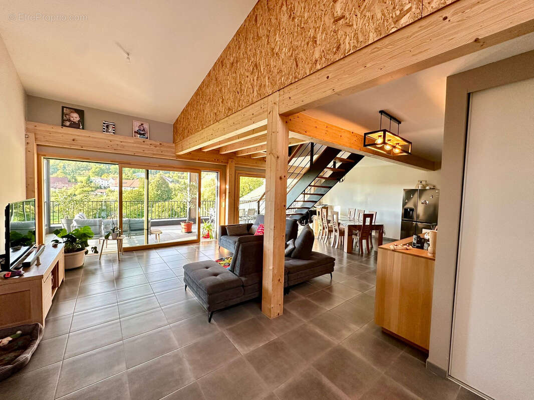 Maison à CROSEY-LE-GRAND