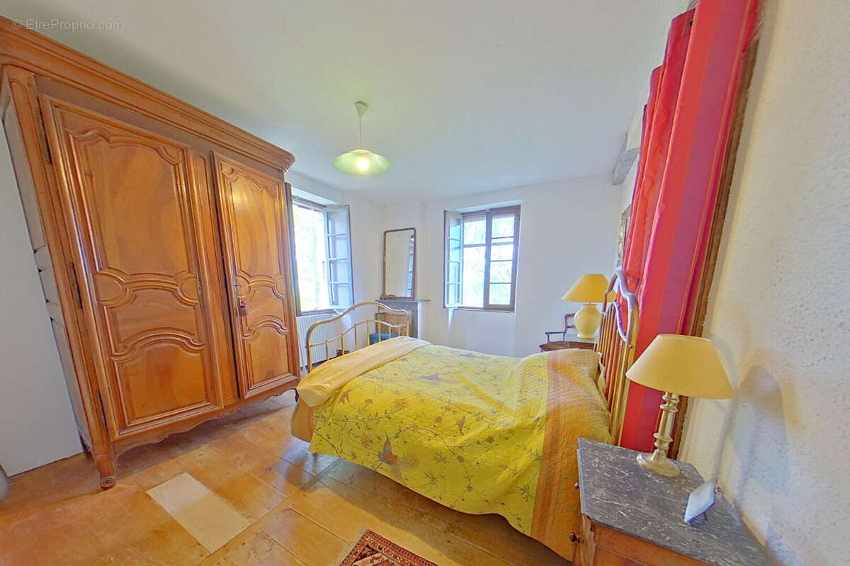 Maison à MOLIERES