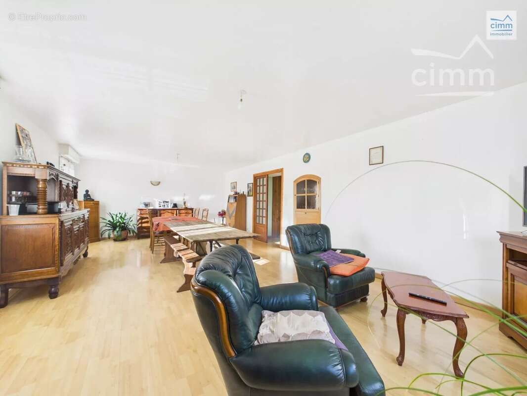 Maison à SIXT-SUR-AFF