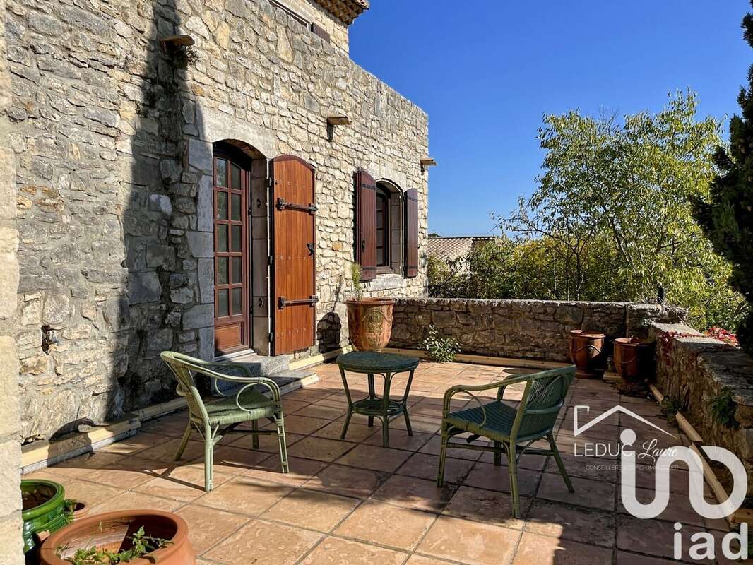 Maison 260 m² à La Roque-Sur-Ceze  - photo 6