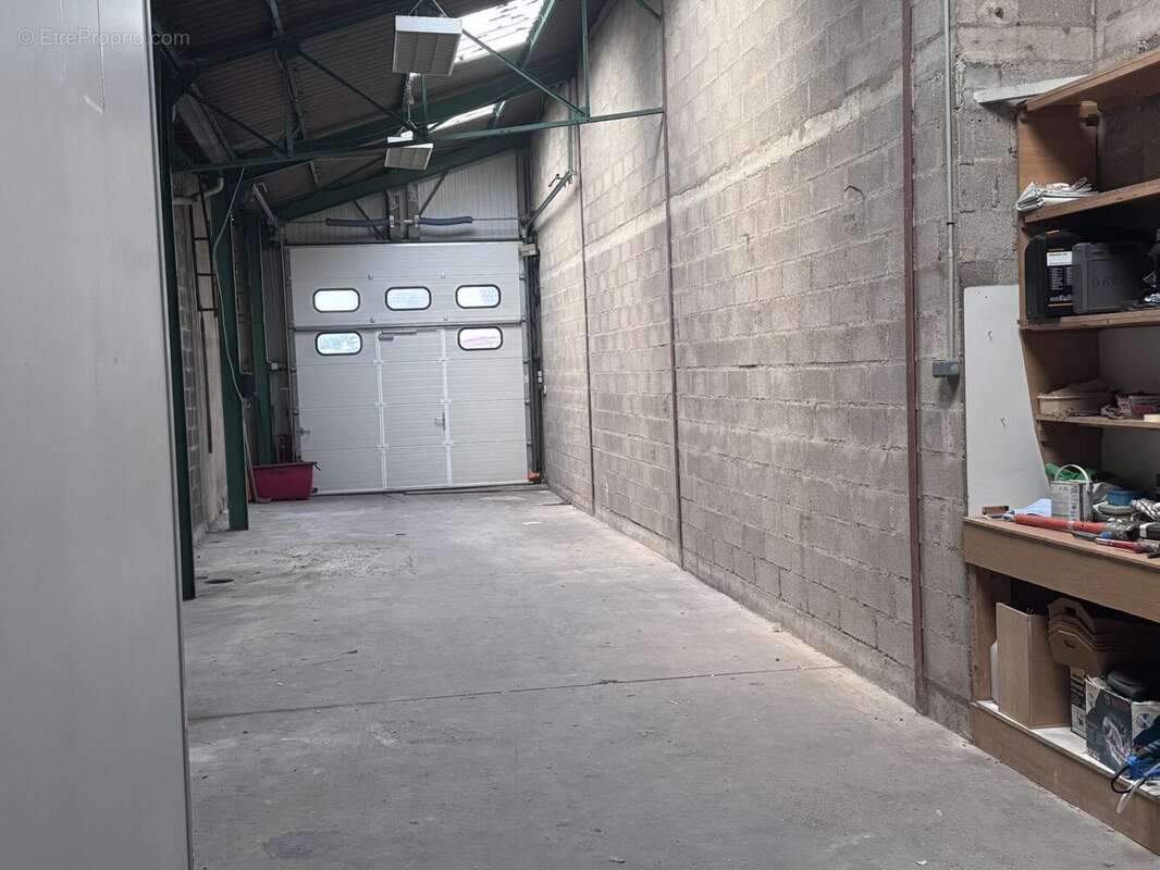 Commerce à COLOMBES