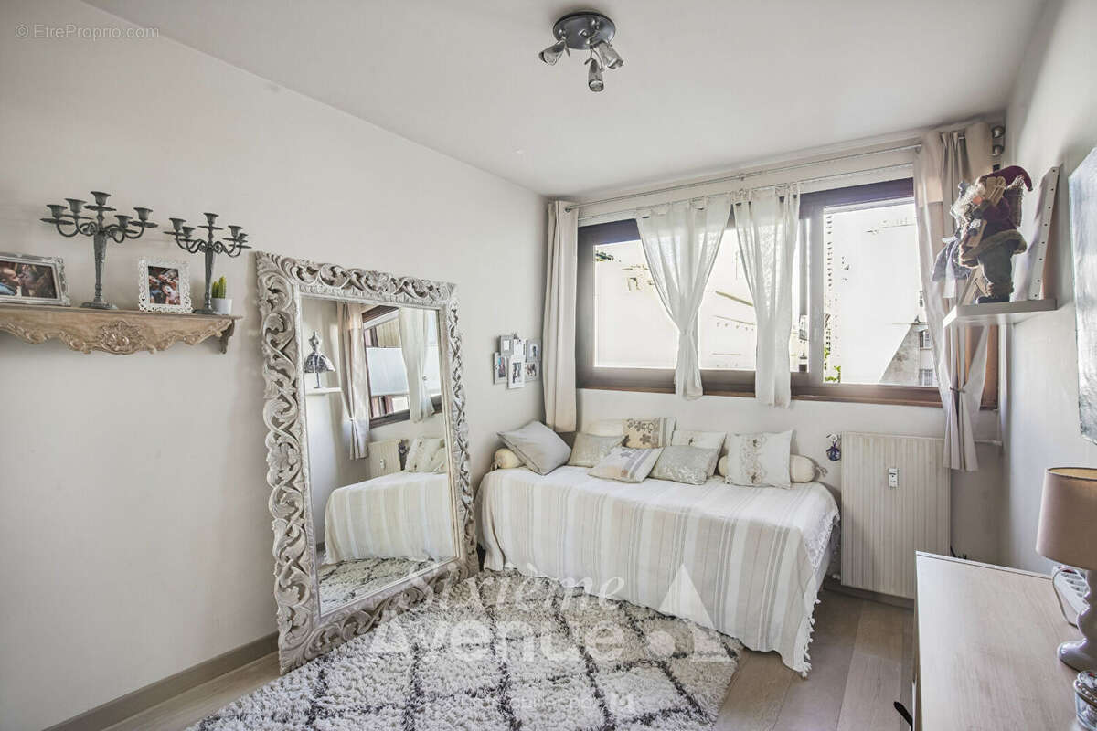 Appartement à PARIS-19E