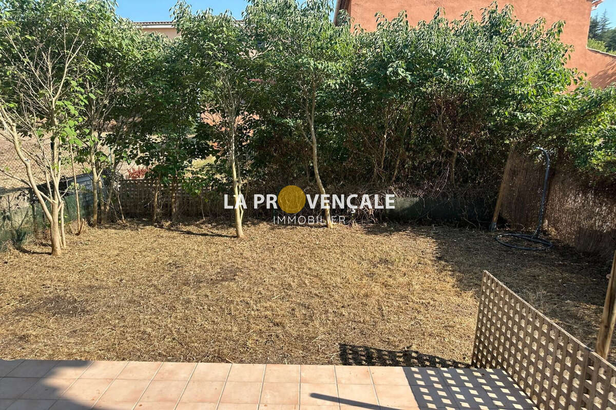 Appartement 86 m² à Fuveau  - photo 2