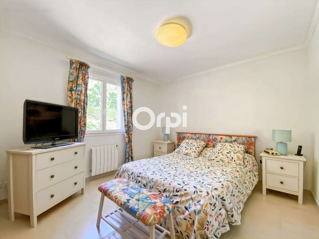 Maison à NANS-LES-PINS