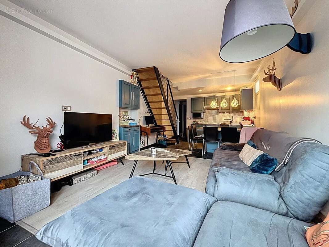 Appartement à SAINT-ETIENNE-DE-TINEE