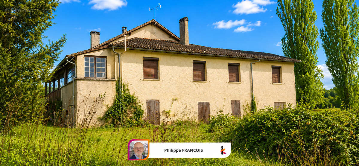 Maison avec volumes et dépendances dans un environnement privilégié - photo 18