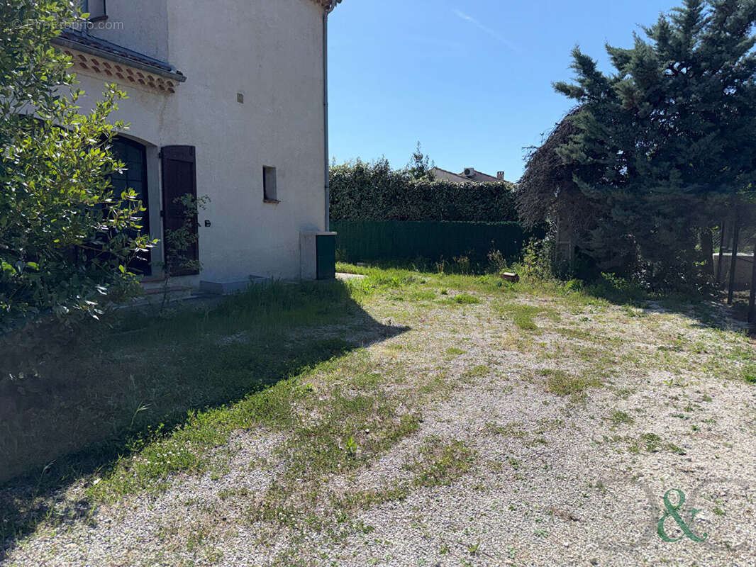 Maison à BORMES-LES-MIMOSAS
