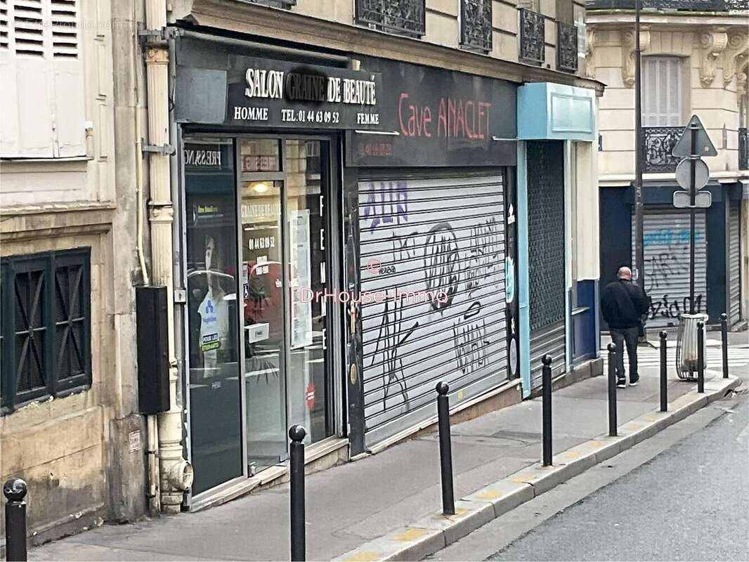 Commerce à PARIS-9E