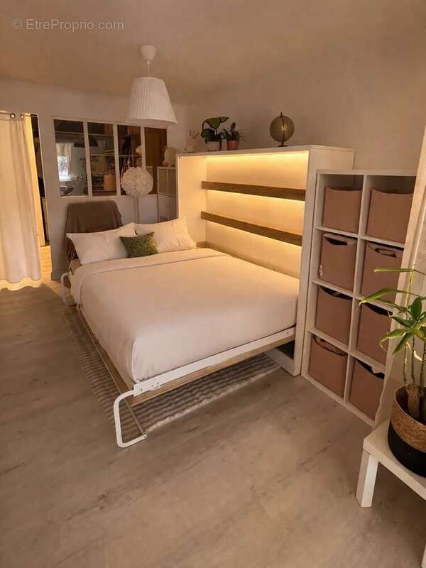 Appartement à CARCES