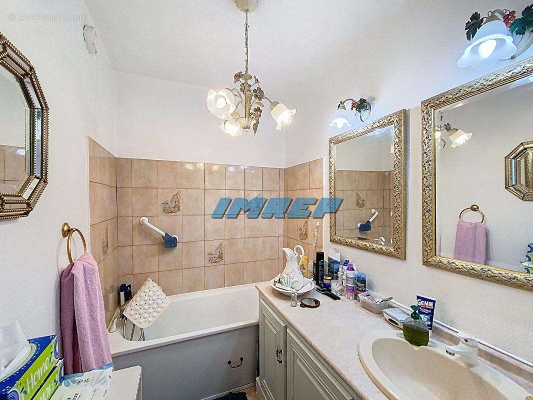 Appartement à MARSEILLE-10E