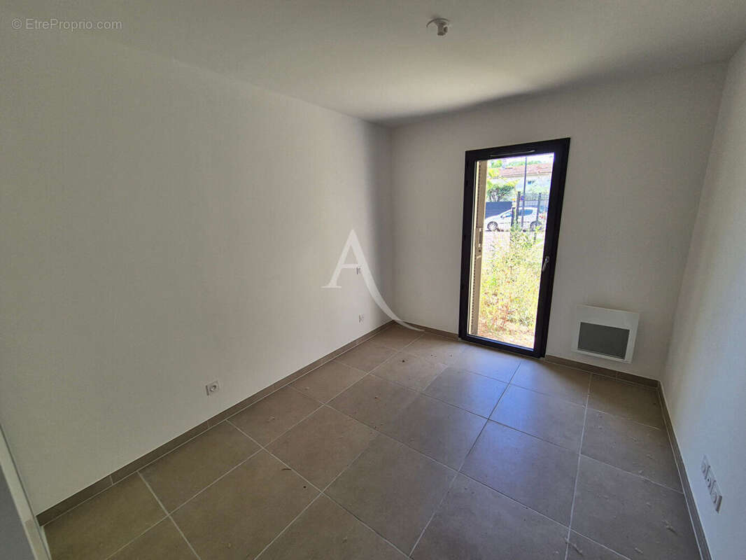 Appartement Neuf Marguerittes 2 pièce(s) 47.62m² - photo 5