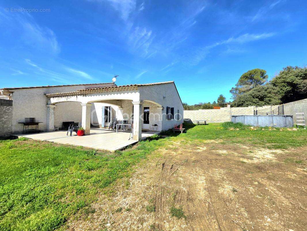 Mondragon / 2 villas / 390 m² habitable / piscine / terrain 7 500 m² - photo 17